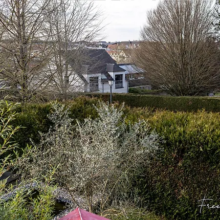 Magny's Oasis - Disneyland 5min - Private Parking - Terrace & Garden Holiday home *